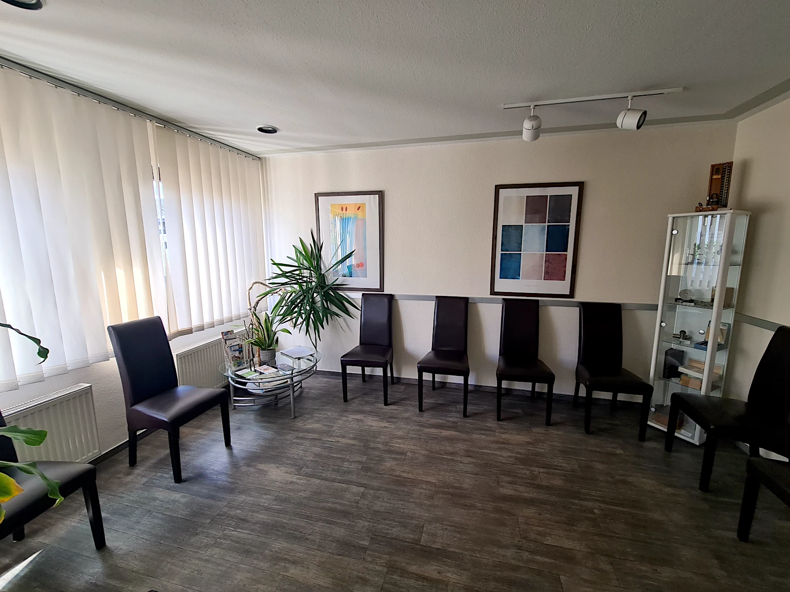 Wartezimmer am Eingang